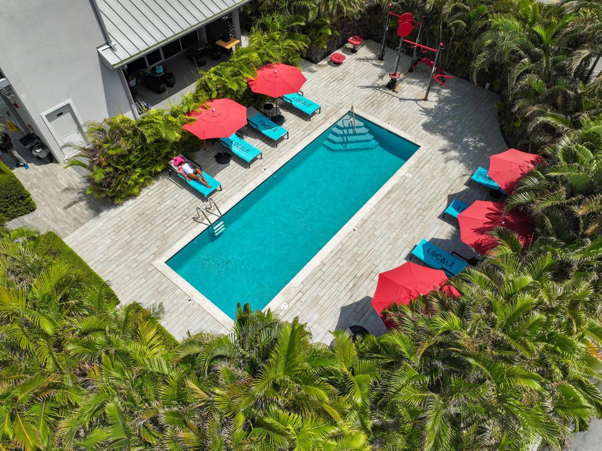 The Locale Hotel Grand Cayman Джорджтаун Екстер'єр фото