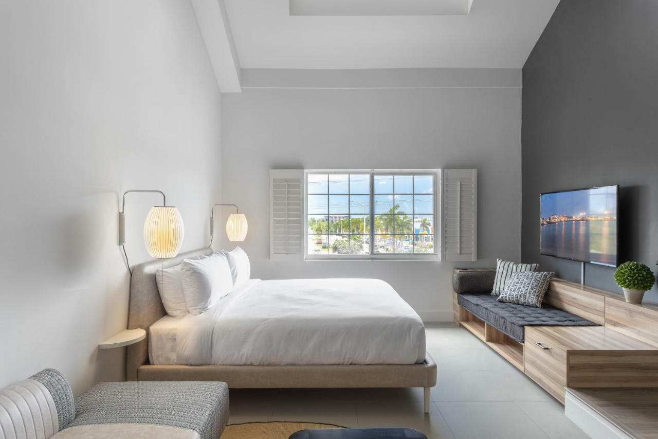 The Locale Hotel Grand Cayman Джорджтаун Екстер'єр фото