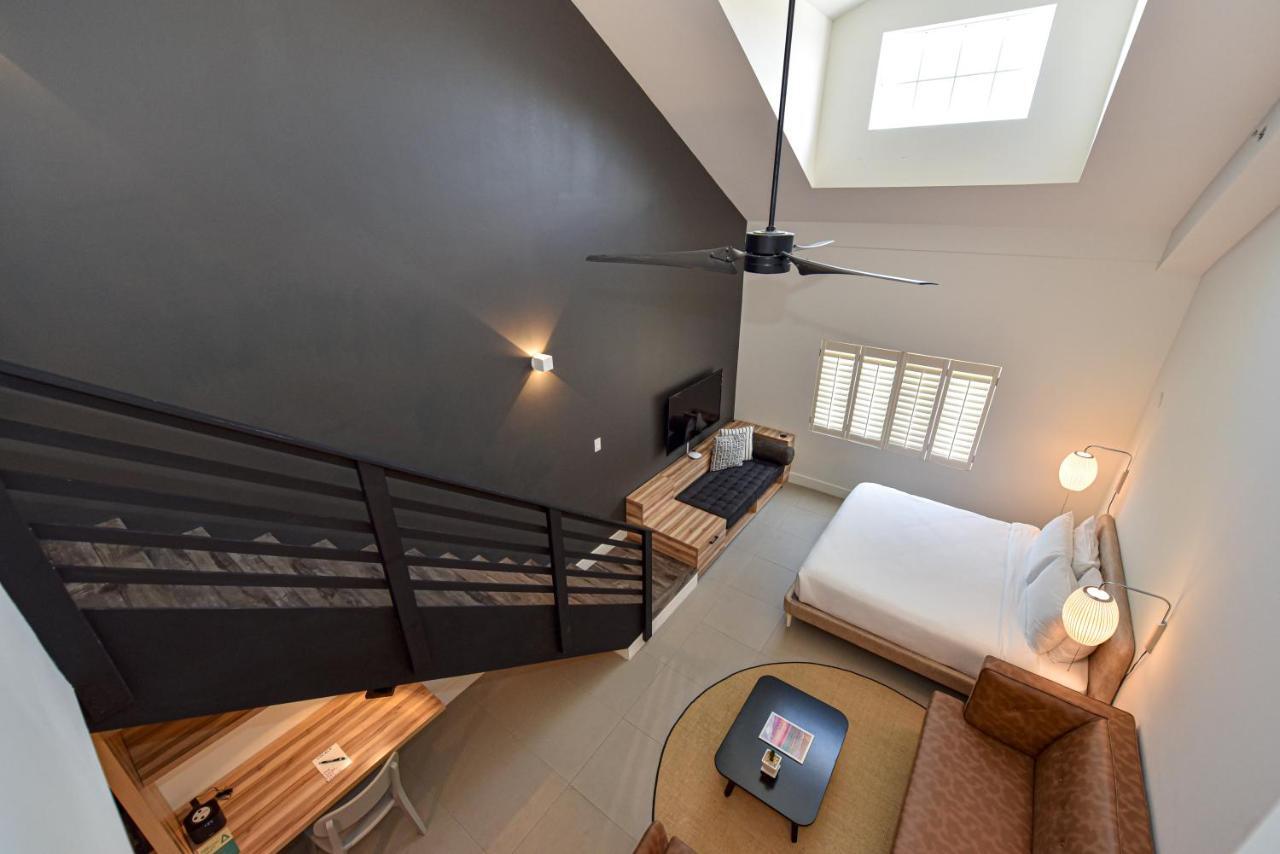 The Locale Hotel Grand Cayman Джорджтаун Екстер'єр фото